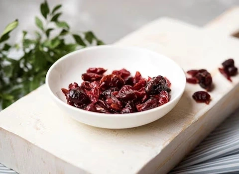 قیمت خرید عمده گیلاس خشک بدون هسته ارزان و مناسب