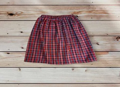 خرید دامن کوتاه زنانه مجلسی با قیمت استثنایی