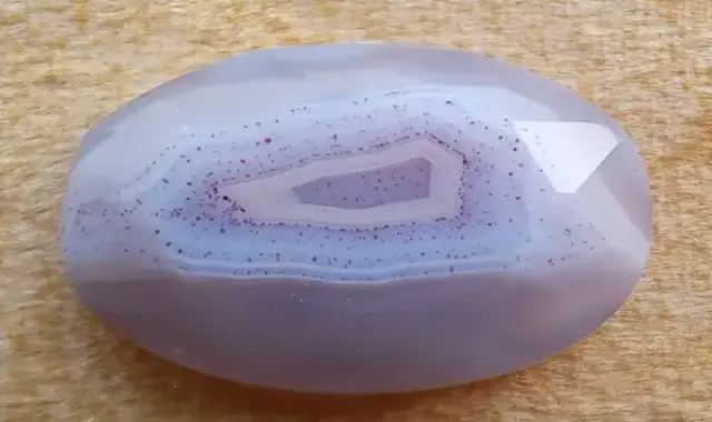 خواص سنگ عقیق کبود + کاهش استرس و نگرانی