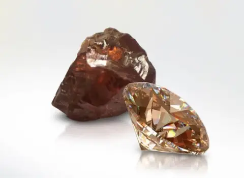 سنگ قیمتی قهوه ای رنگ؛ توپاز یشم یاقوت بالا رفتن اعتماد به نفس