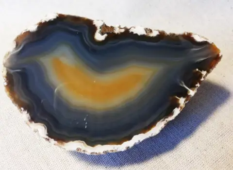 خرید سنگ عقیق سلیمانی به صورت مستقیم