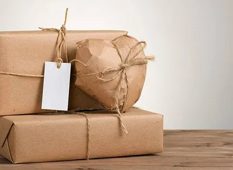 کاغذ کرافت بسته بندی؛ پاکت نامه هدیه پستی 2 رنگ (کاهی سفید)