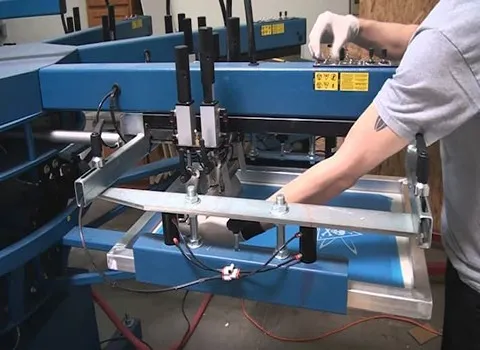 قیمت خرید دستگاه دستکش یکبار مصرف + تست کیفیت