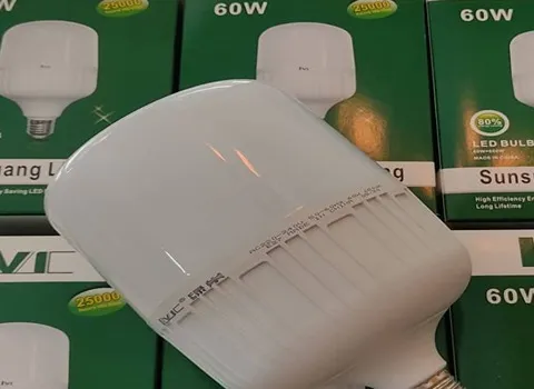 لامپ ال ای دی 60 وات؛ کاهش خستگی چشم جنس پلاستیکی تایید شده اروپا