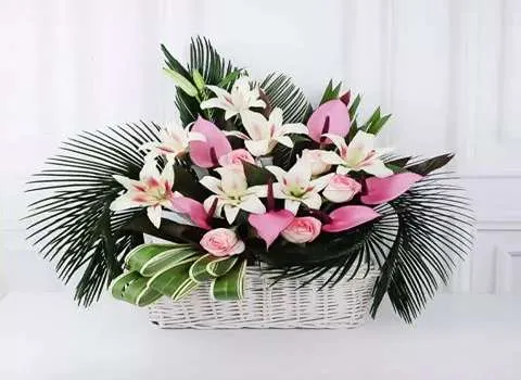 معرفی انواع سبد گل + قیمت خرید روز