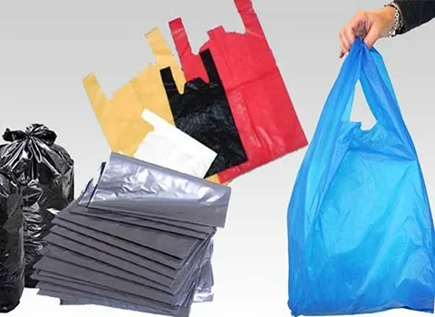 کیسه زباله؛ چند لایه دسته دار جنس پلاستیکی 2 رنگ مشکی سفید