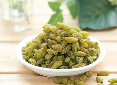 کشمش سبز قلمی کاشمر؛ سایه خشک بیدانه درمان یبوست آهن Vitamin