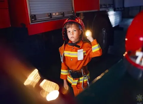بهترین لباس آتش نشانی بچه گانه + قیمت خرید عالی