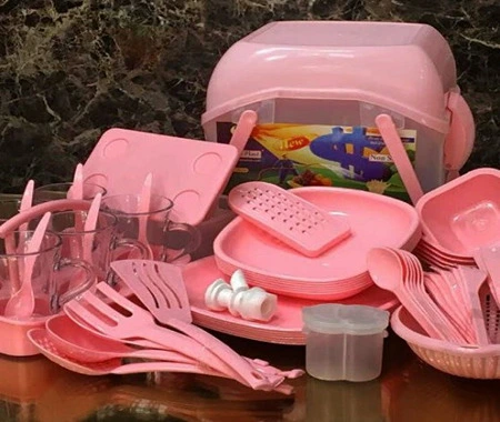 قیمت ظروف پلاستیکی مسافرتی