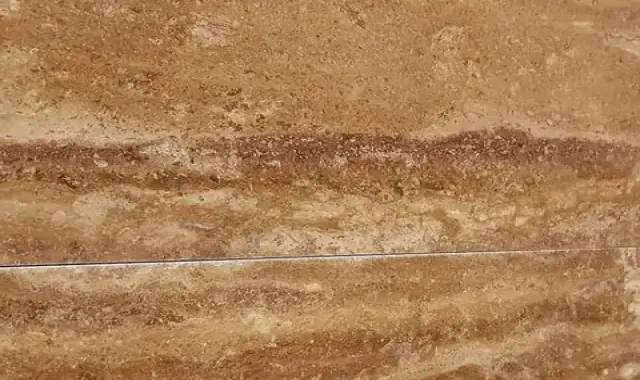 سنگ تراورتن شکلاتی؛ محوطه سازی 2 ویژگی ضخامت متنوع ابعاد گسترده