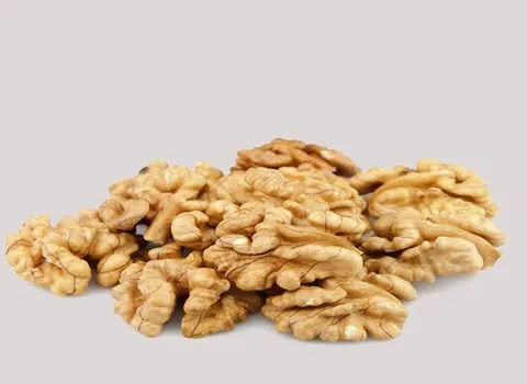 گردو فسنجانی با پوست؛ تقویت استخوان حاوی Calcium