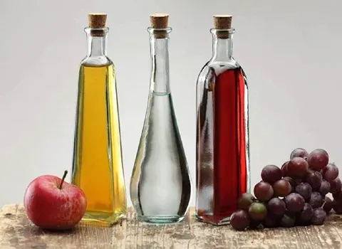 سرکه سفید صنعتی؛ بسته بندی کیلویی طبع سرد حاوی (کلسیم آهن)