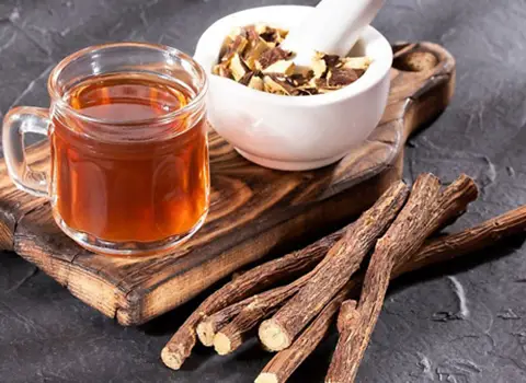 شیرین بیان سیاه؛ دمنوش طبع گرم حاوی روغن فلانوئید herbalmedicine