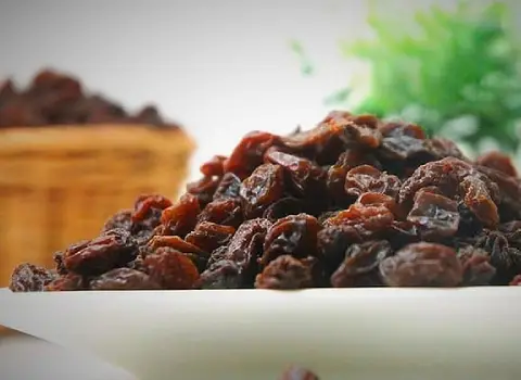 قیمت خرید کشمش خشک آفتابی + تست کیفیت