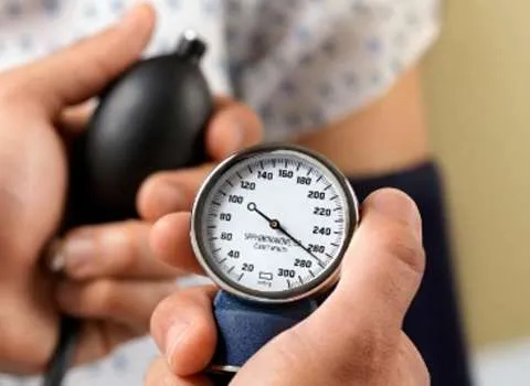 خرید دستگاه فشار خون عقربه ای ژاپنی + بهترین قیمت