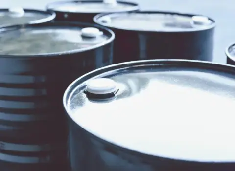 بشکه فلزی؛ دربسته ذخیره مواد آتش زا استحکام بالا Liquids