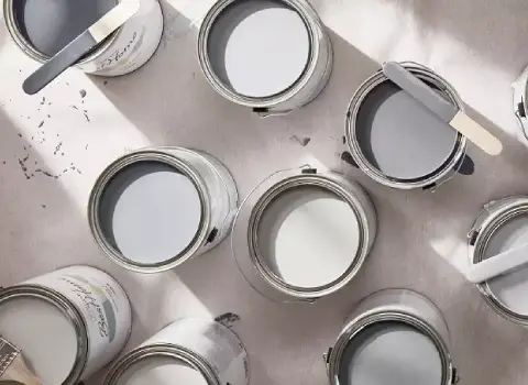 رنگ ساختمانی خاکستری؛ طراحی فضای داخلی دیوار ساختمان 3 رنگ (دودی مه آلود متالیک)