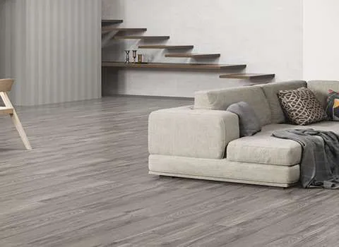 کاشی کف طرح چوب؛ قهوه ای براق مقاوم ضد آب سایز (60 ✕ 60) سانتیمتر