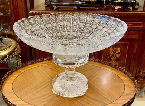 قیمت و خرید میوه خوری پایه دار کریستال با مشخصات کامل