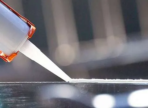 چسب سیلیکون لامپ ال ای دی؛ خمیری سیلیکونی مقاوم LED