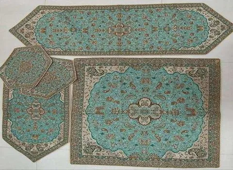 رومیزی ترمه یزدی؛ ساده طرح دار مقاوم قابل شستشو ابعاد 100*100 سانتی متر