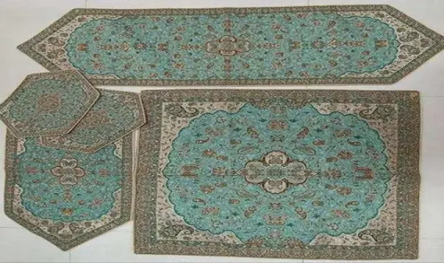 رومیزی ترمه یزدی؛ ساده طرح دار مقاوم قابل شستشو ابعاد 100*100 سانتی متر