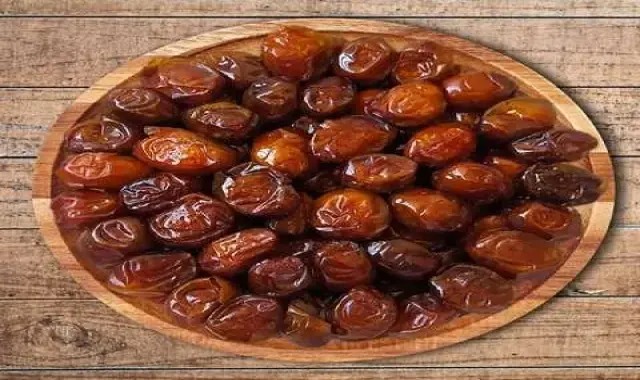 خرما برای نوزاد؛ تازه ارگانیک خوشمزه نرم حاوی IRON