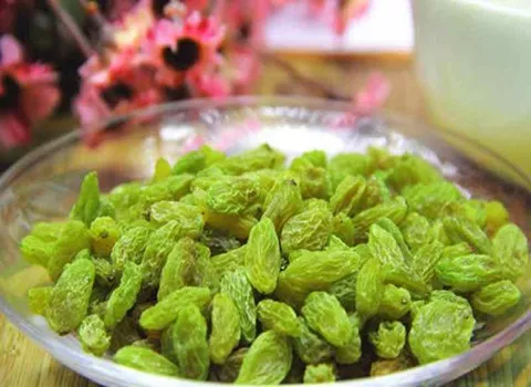 کشمش سبز سحرخیز؛ دانه درشت بدون هسته حاوی فیبر ویتامین B