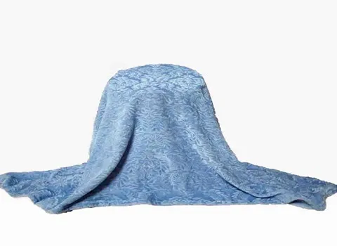 پتو گلبافت مسافرتی گرم و نرم همراه شما در سفری خاطره انگیز