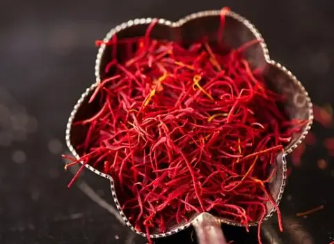 معرفی انواع  زعفران اصل + قیمت خرید روز