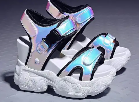 معرفی کفش صندل لژدار + بهترین قیمت خرید