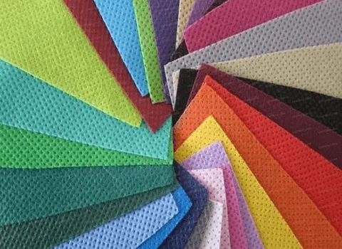 پارچه اسپان باند یزد؛ الیاف پرس قابلیت چاپ بازیافت آنتی باکتریال filteration