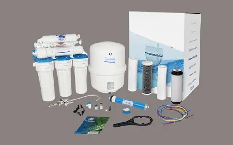 دستگاه تصفیه اب نیمه صنعتی اصفهان؛ جداکردن آلاینده فیلتر ممبران 500 گالنی