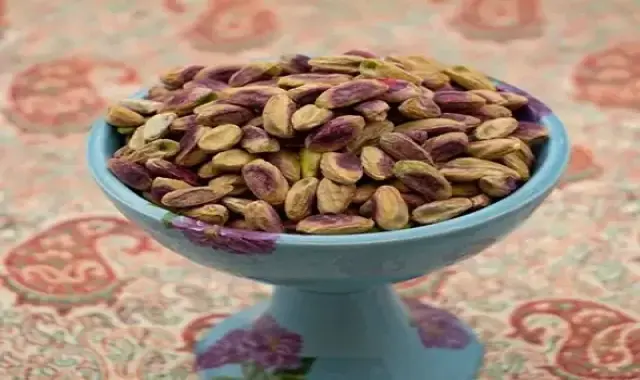 قیمت خرید مغز پسته اکبری + تست کیفیت