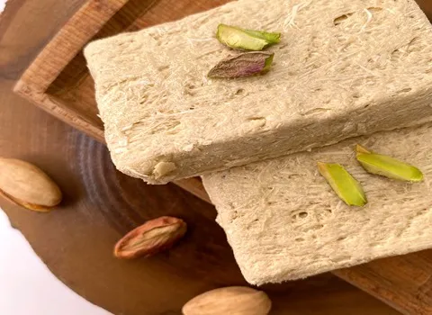 حلوا ارده؛ ارگانیک تازه استاندارد حاوی مواد معدنی