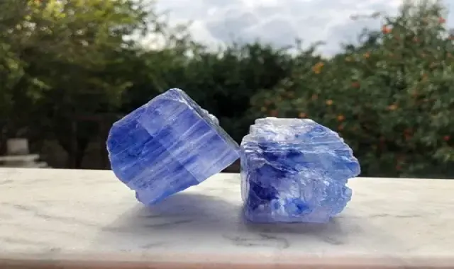 خرید و قیمت روز نمک آبی رنگ