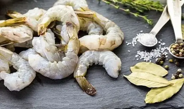 شاه میگو اردبیل؛ بسته بندی 20 کیلوگرمی (کلسیم فسفر) ضد سرطان
