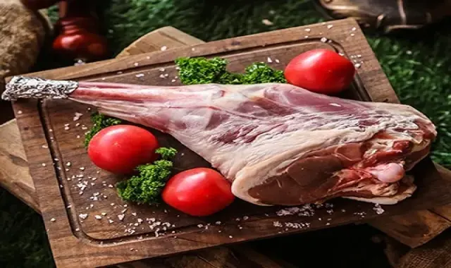 مشخصات گوشت ران گوسفندی و نحوه خرید عمده