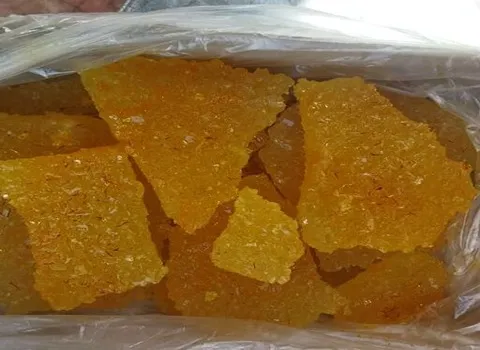 نبات تخته ای زعفرانی؛ صنعتی مواداولیه اصل خالص ارزش غذایی درمانی بالا candy