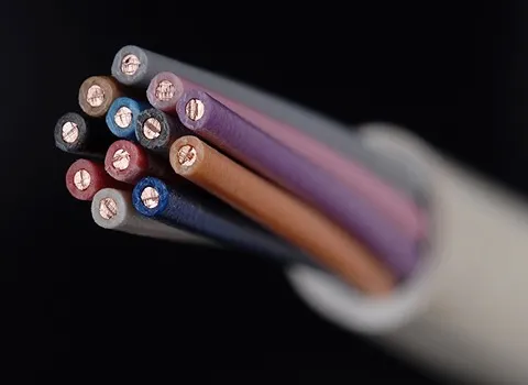 سیم و کابل امین شهریار؛ مس آمینیوم ایجاد نور روشنایی Insulation