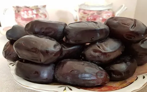 خرید بهترین انواع رطب مضافتی با قیمت ارزان