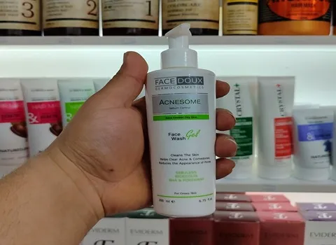 شوینده پوست چرب فیس دوکس؛ مناسب پوست چرب آکنه دار بزرگسالان