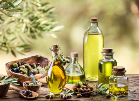 خرید بهترین انواع روغن زیتون سابروسو با قیمت ارزان