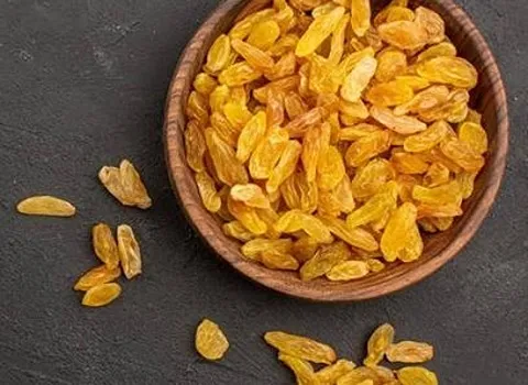 کشمش قوچان؛ ارگانیک آفتابی تیزابی دارای آهن magnesium