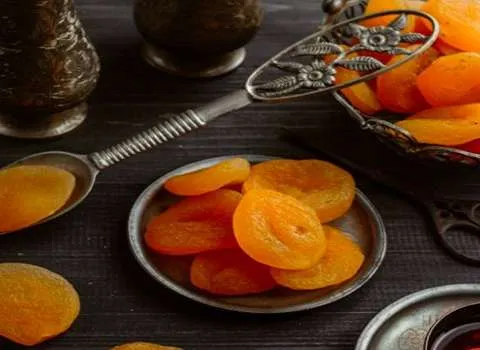 خواص میوه خشک زردآلو و بررسی میزان کالری آن