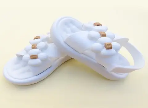 راهنمای خرید صندل بچه گانه سفید با شرایط ویژه و قیمت استثنایی