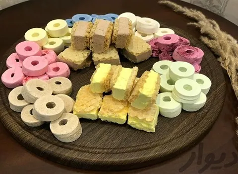 خرید و قیمت انواع بستنی خشک میوه ای