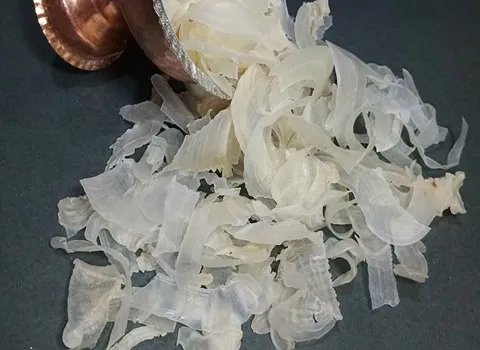 کتیرا طبیعی سفید + قیمت خرید، کاربرد، مصارف و خواص