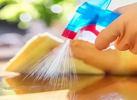 معرفی اسپری شیشه پاک کن + بهترین قیمت خرید