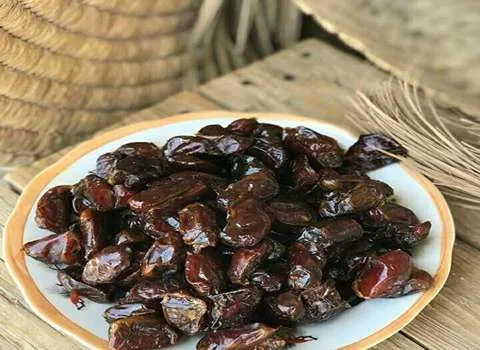 قیمت خرما کبکاب تازه از تولید به مصرف